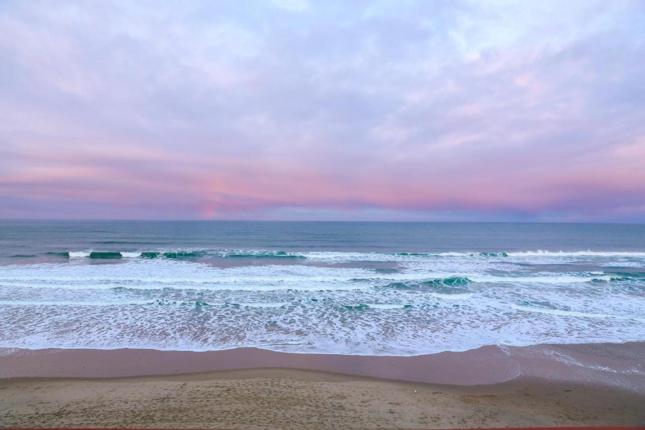 New Listing! Bay-View Beauty With Private Balcony Condo Lincoln City Buitenkant foto